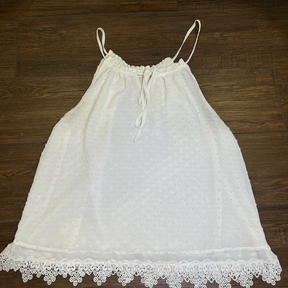 Blu Pepper White Lace Hem Tank Top